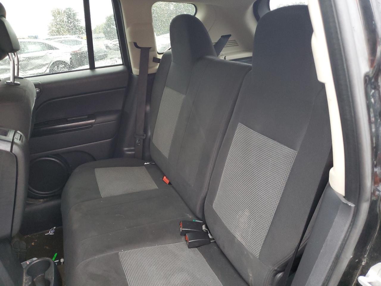 2016 Jeep Compass Sport VIN: 1C4NJDBB5GD713326 Lot: 81913625