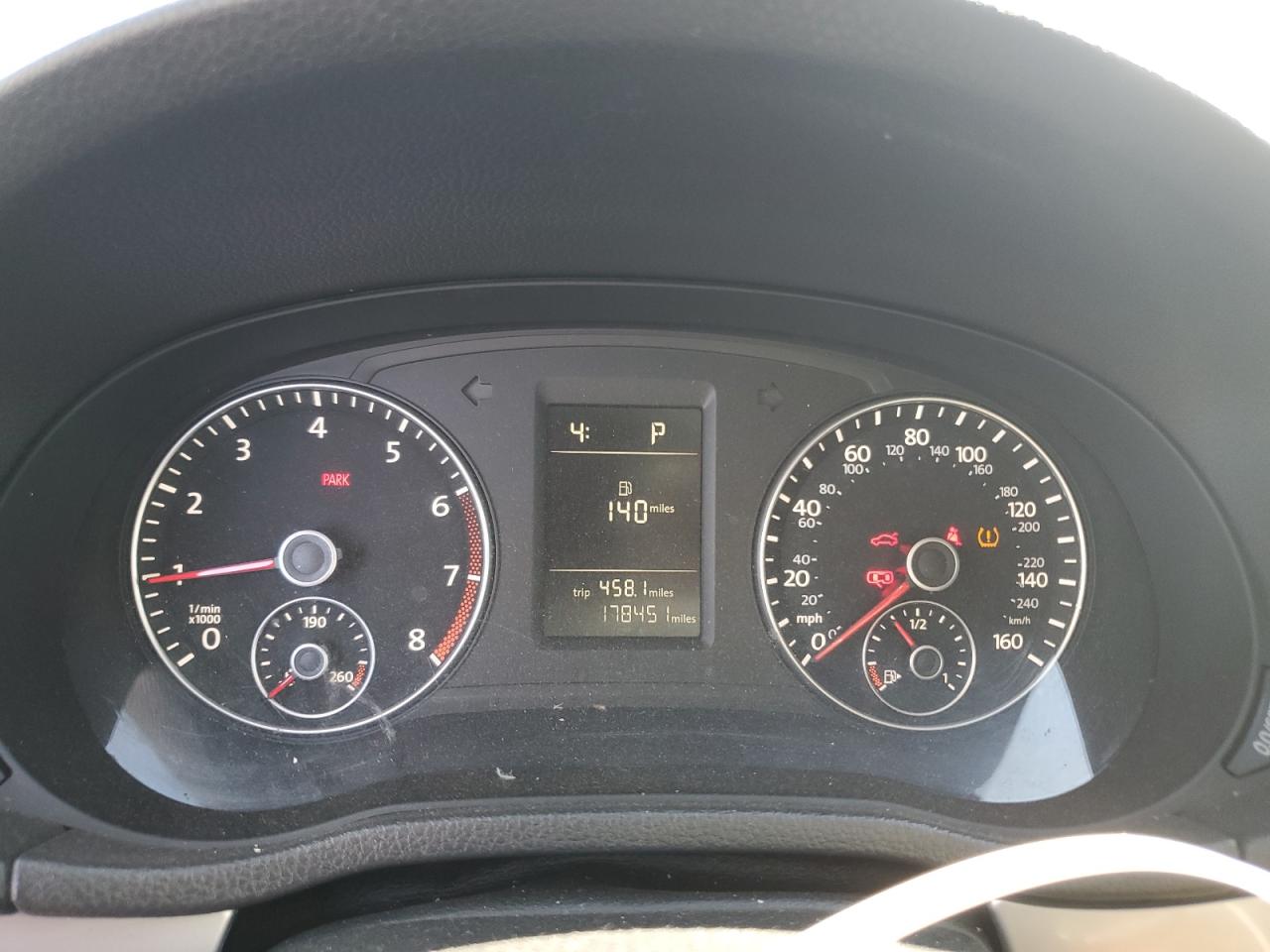 2014 Volkswagen Passat S VIN: 1VWAT7A31EC039924 Lot: 84392845