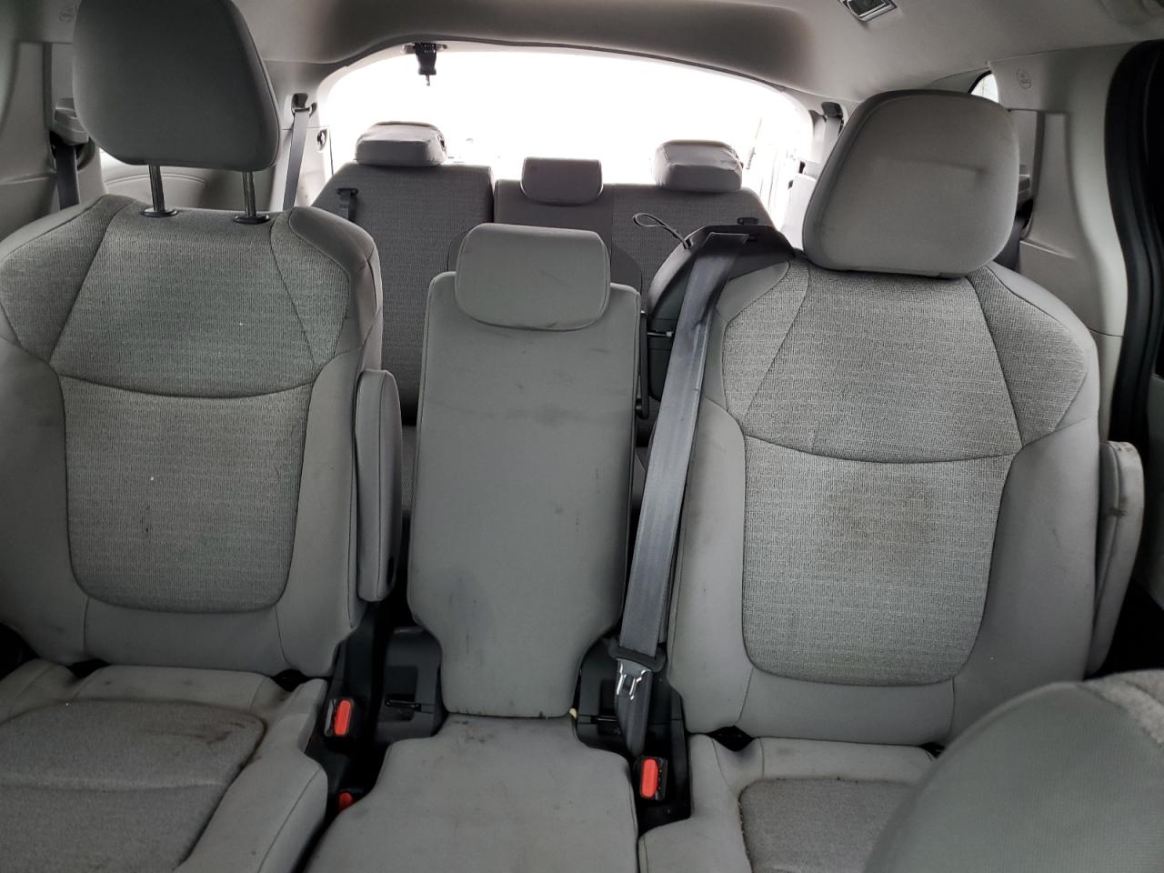 2022 Toyota Sienna Le VIN: 5TDGRKEC7NS120661 Lot: 83801075