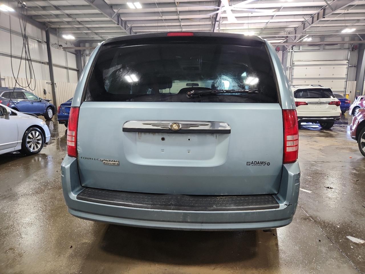 2008 Chrysler Town & Country Touring VIN: 2A8HR54P08R804922 Lot: 83799925