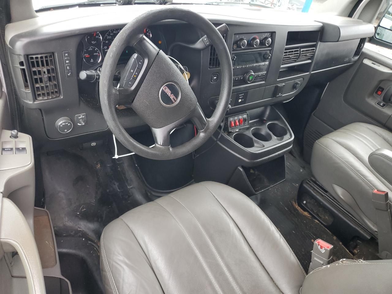 2015 GMC Savana G2500 Ls VIN: 1GJW7PFG6F1101266 Lot: 83972335