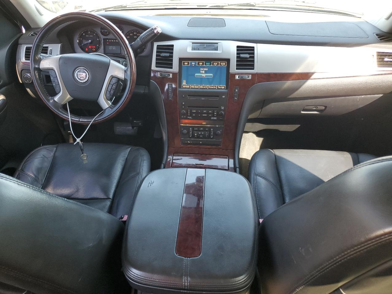 2007 Cadillac Escalade Luxury VIN: 1GYFK63857R378078 Lot: 71620525