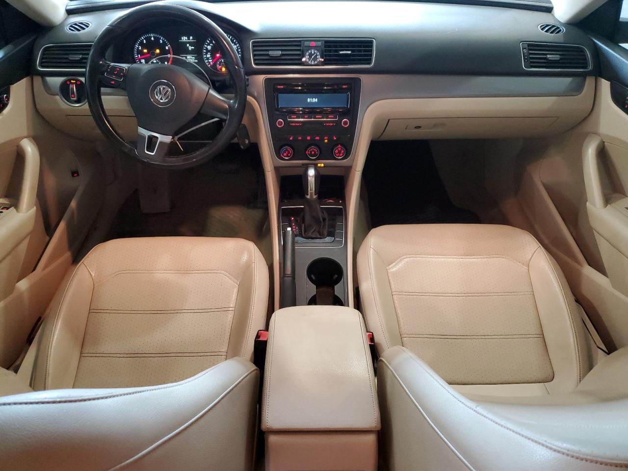 2015 Volkswagen Passat S VIN: 1VWAS7A3XFC062736 Lot: 81235255