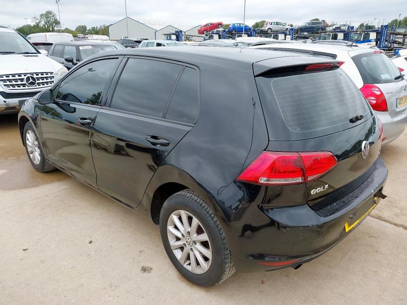 2013 VOLKSWAGEN GOLF SE BLUEMOTION TECH T 