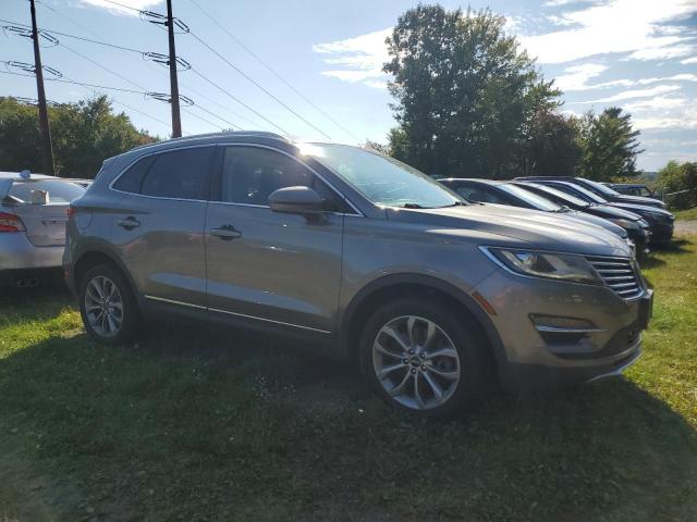 Паркетники LINCOLN MKC 2017 Серый