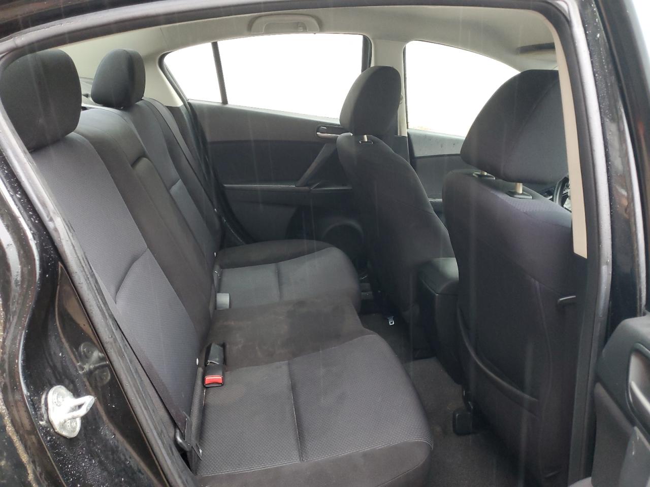 2011 Mazda 3 I VIN: JM1BL1VFXB1438377 Lot: 84294965