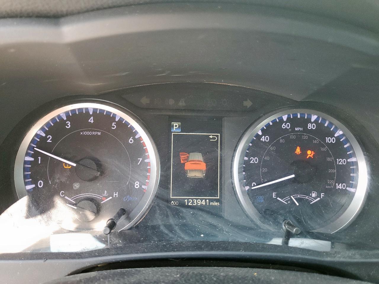 2019 Toyota Highlander Le VIN: 5TDZARFH6KS059091 Lot: 81657055