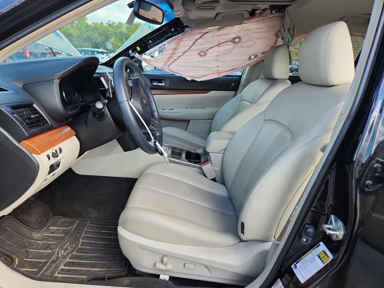 2014 Subaru Outback 2.5I Limited VIN: 4S4BRCLC7E3270642 Lot: 81943295