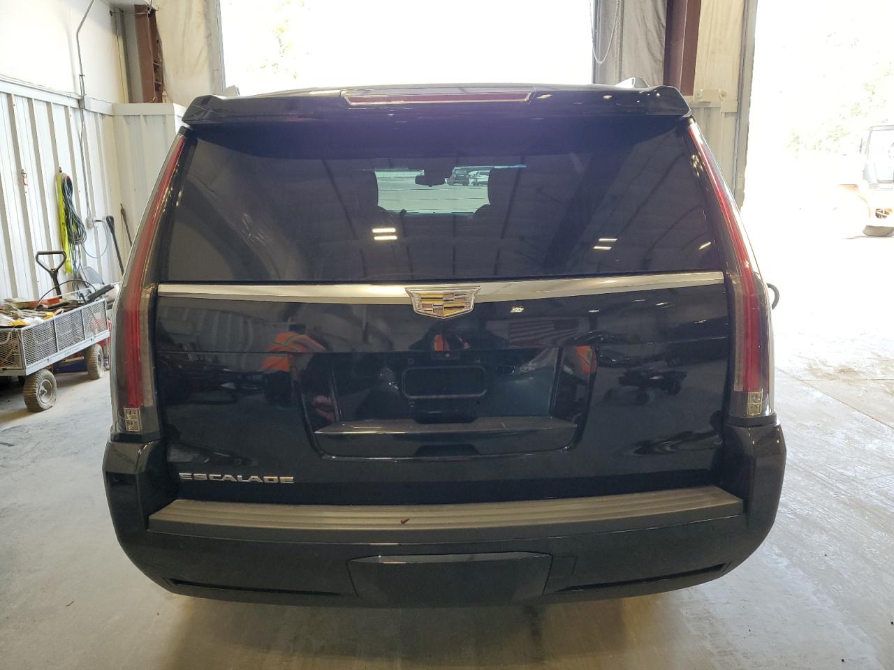 2017 Cadillac Escalade Platinum VIN: 1GYS4DKJ2HR256684 Lot: 71524485