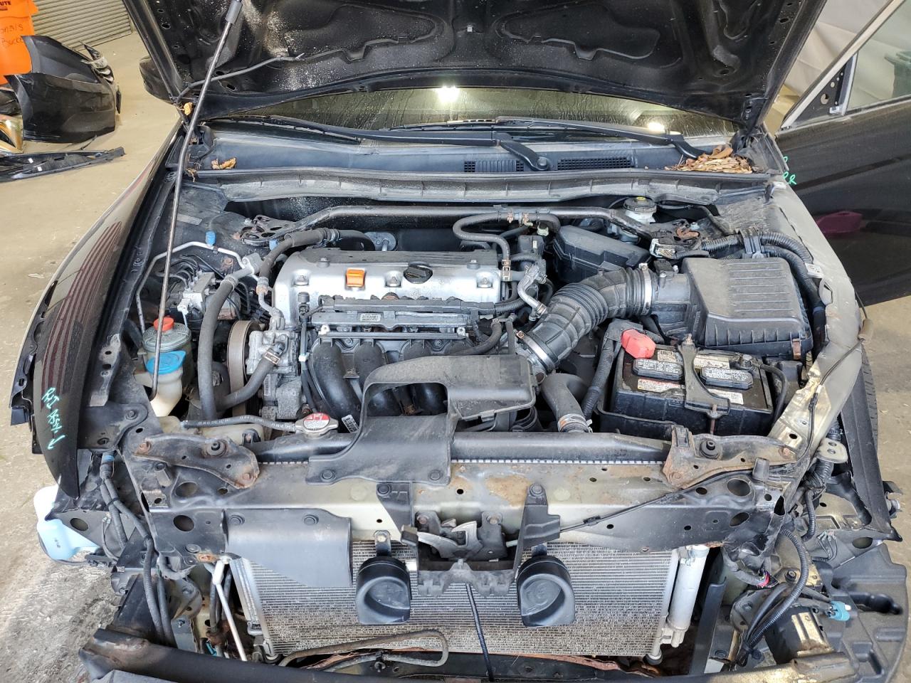 2011 Honda Accord Exl VIN: 1HGCP2F87BA038129 Lot: 71180615