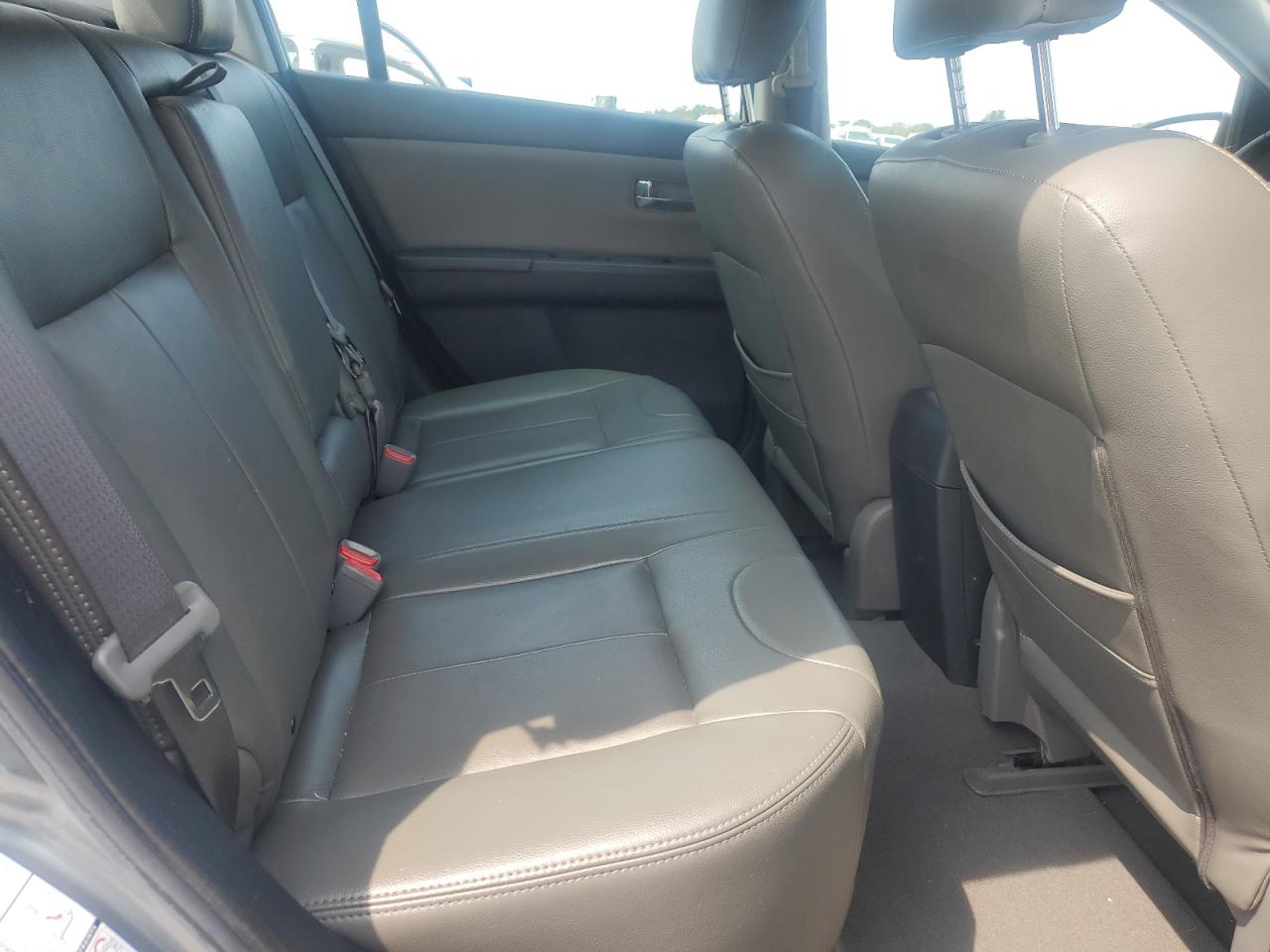 2011 Nissan Sentra 2.0 VIN: 3N1AB6AP7BL715704 Lot: 70828375