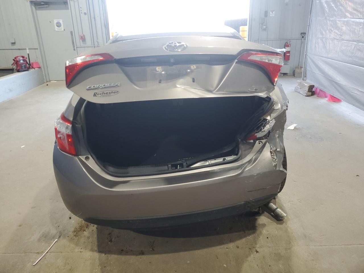 2015 Toyota Corolla L VIN: 2T1BURHEXFC356147 Lot: 84777675