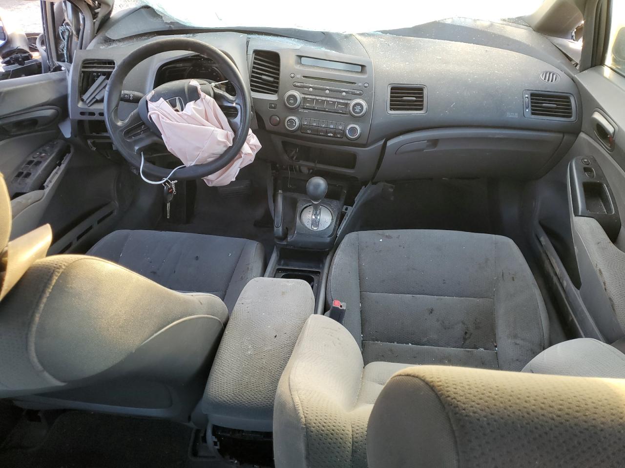 2007 Honda Civic Dx VIN: 2HGFA16317H040562 Lot: 70352305