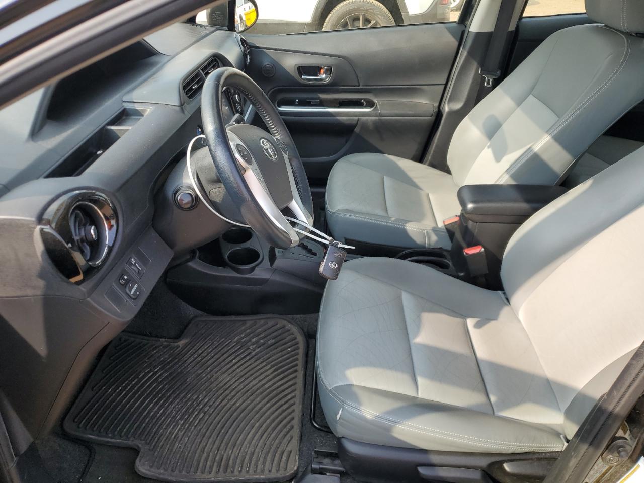 2015 Toyota Prius C VIN: JTDKDTB38F1091379 Lot: 67936325