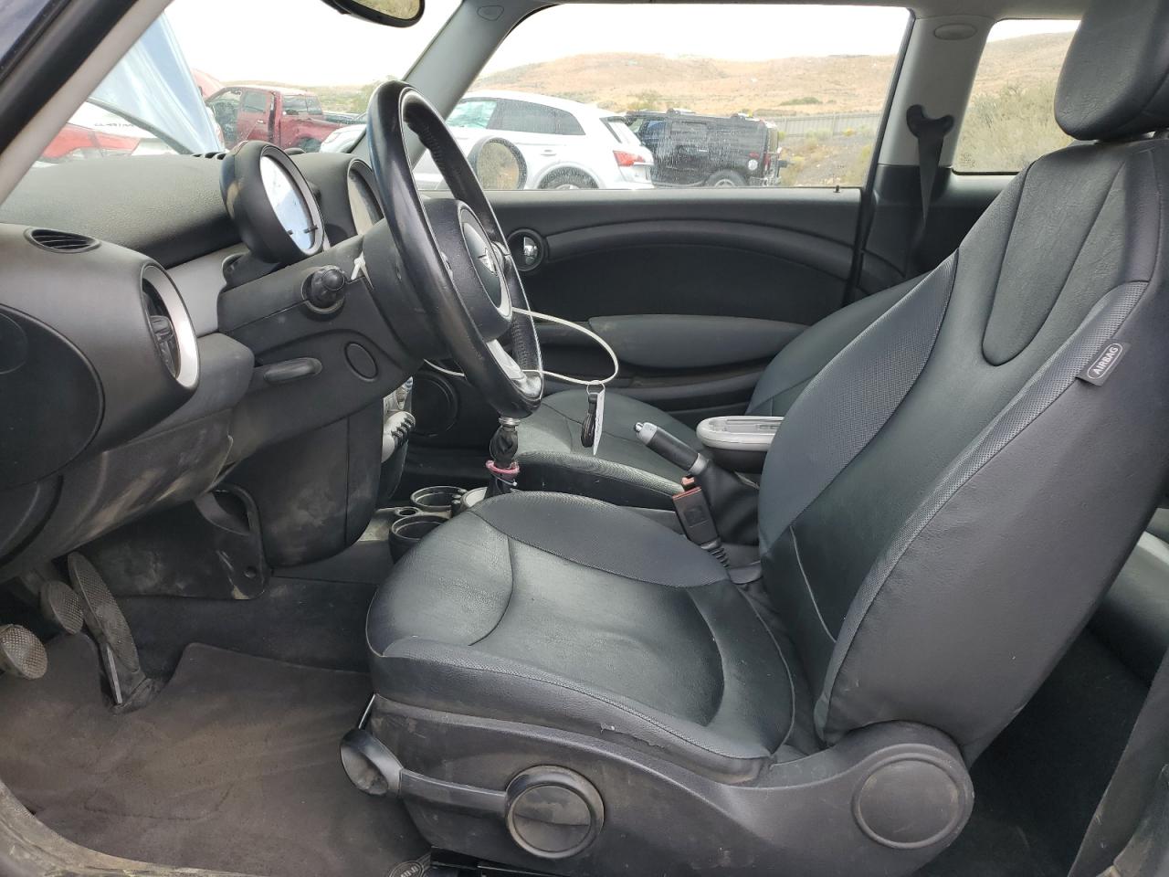 2008 Mini Cooper VIN: WMWMF335X8TU69127 Lot: 70517455