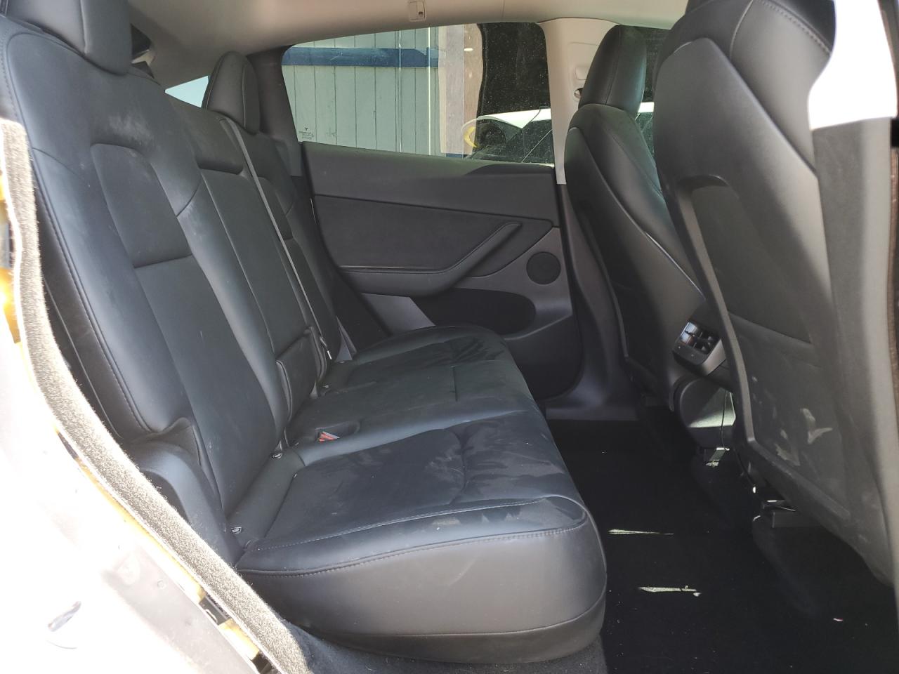 2024 Tesla Model Y VIN: 7SAYGDEF5RF159357 Lot: 72073545