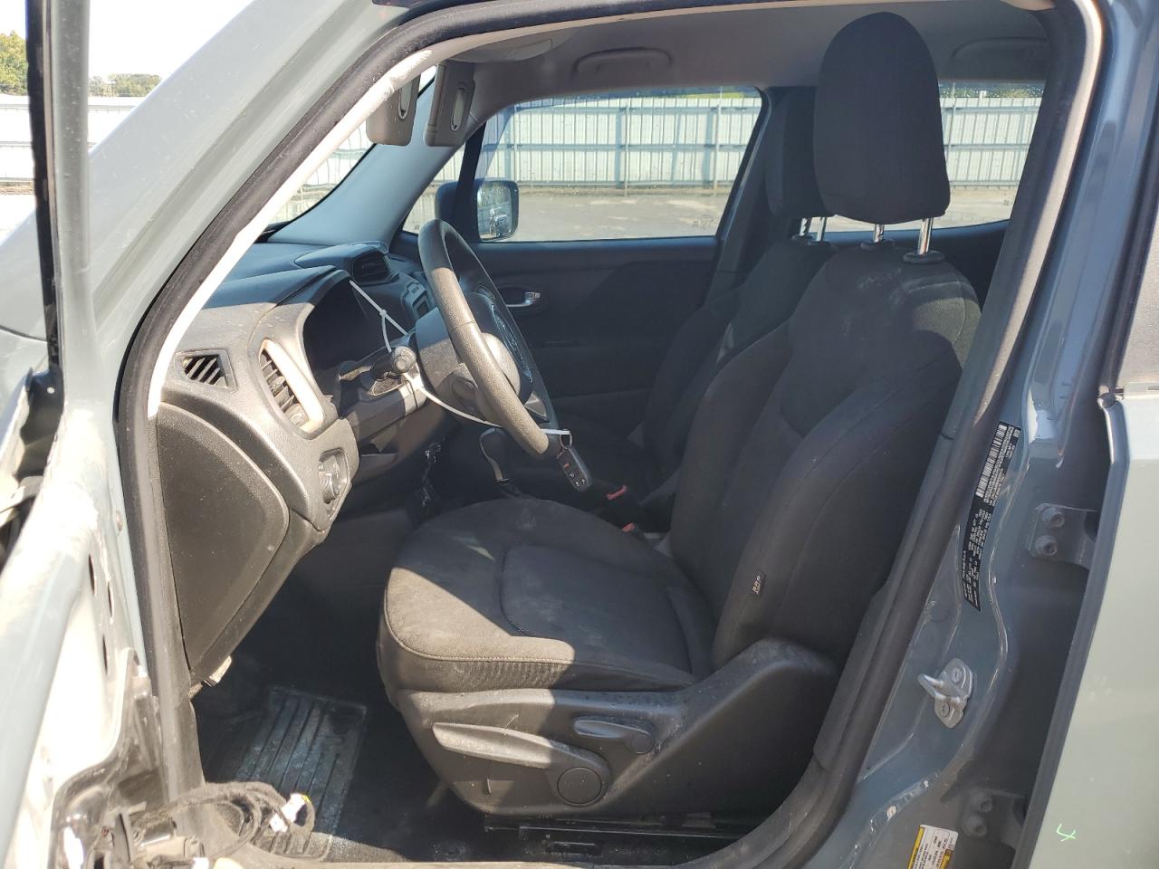 2017 Jeep Renegade Sport VIN: ZACCJAAB4HPE69579 Lot: 71970895