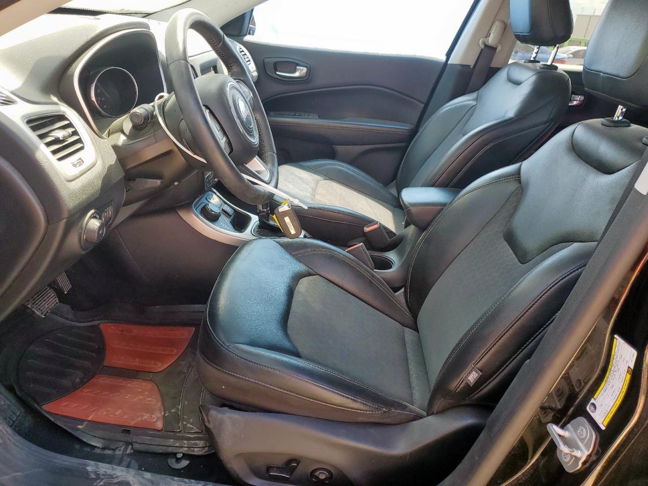 2019 Jeep Compass Latitude VIN: 3C4NJDBBXKT714037 Lot: 82113975