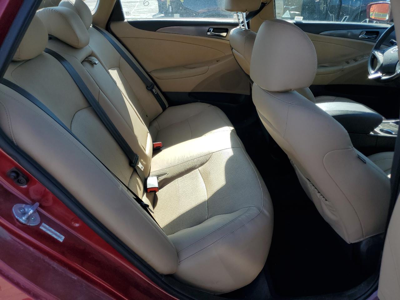 2015 Hyundai Sonata Hybrid VIN: KMHEC4A41FA136674 Lot: 81596065