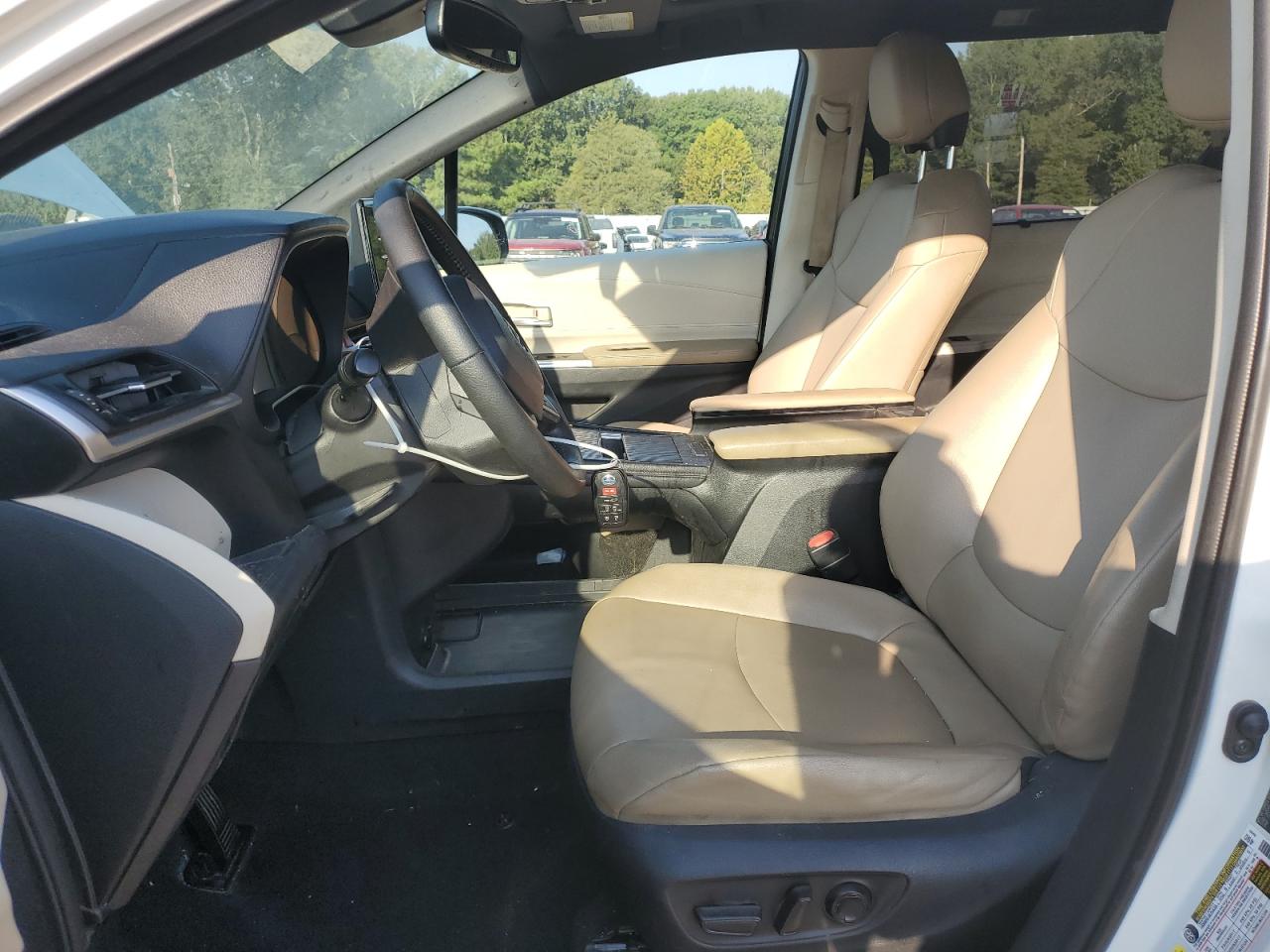 2021 Toyota Sienna Xle VIN: 5TDYRKEC6MS006881 Lot: 80569615