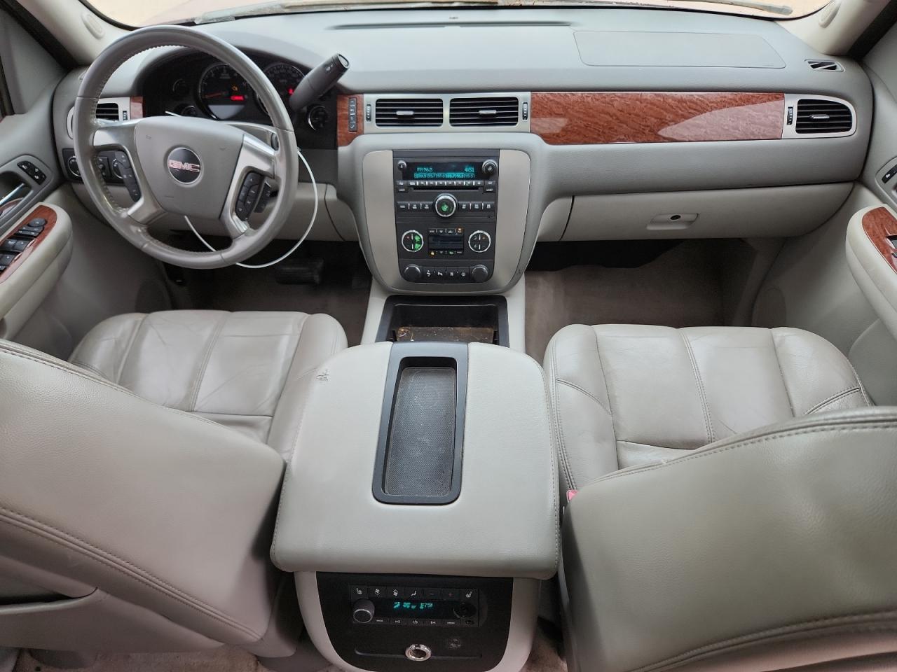 2007 GMC Yukon VIN: 1GKFK130X7J141639 Lot: 81348625