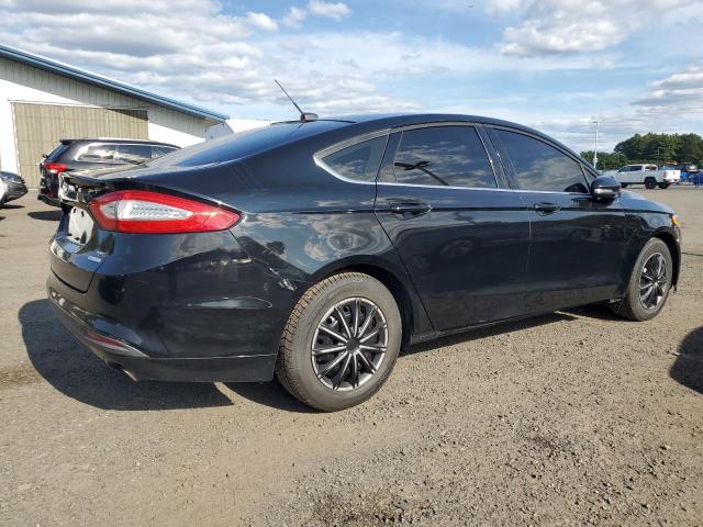 Sedans FORD FUSION 2016 Czarny