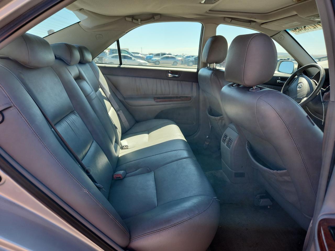 2005 Toyota Camry Le VIN: 4T1BF30K45U599264 Lot: 71215845