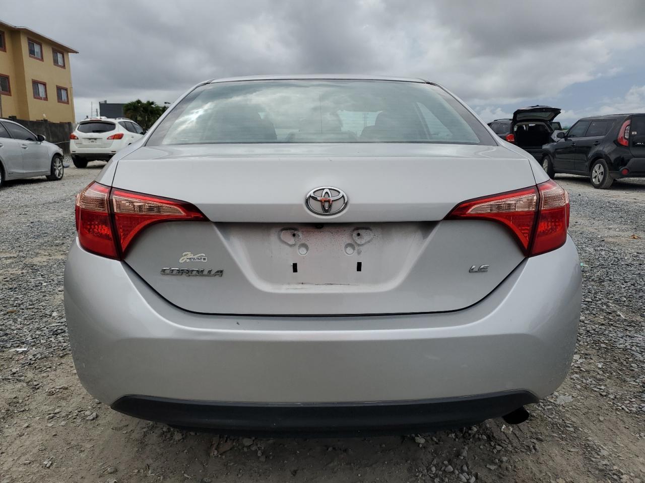 2017 Toyota Corolla L VIN: 2T1BURHE6HC756046 Lot: 85267155