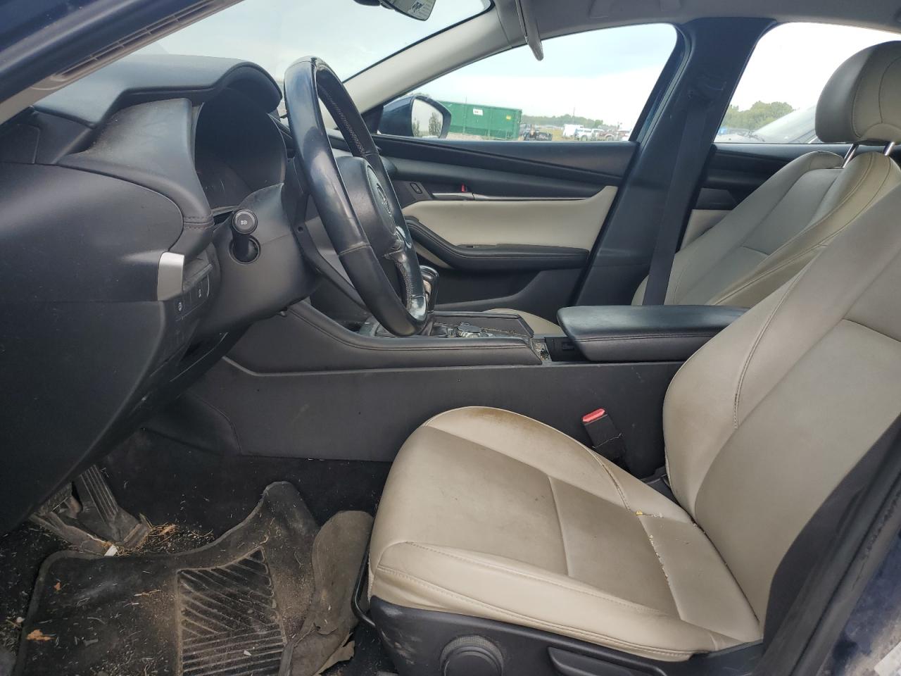 2020 Mazda 3 Select VIN: 3MZBPACLXLM131810 Lot: 80108265