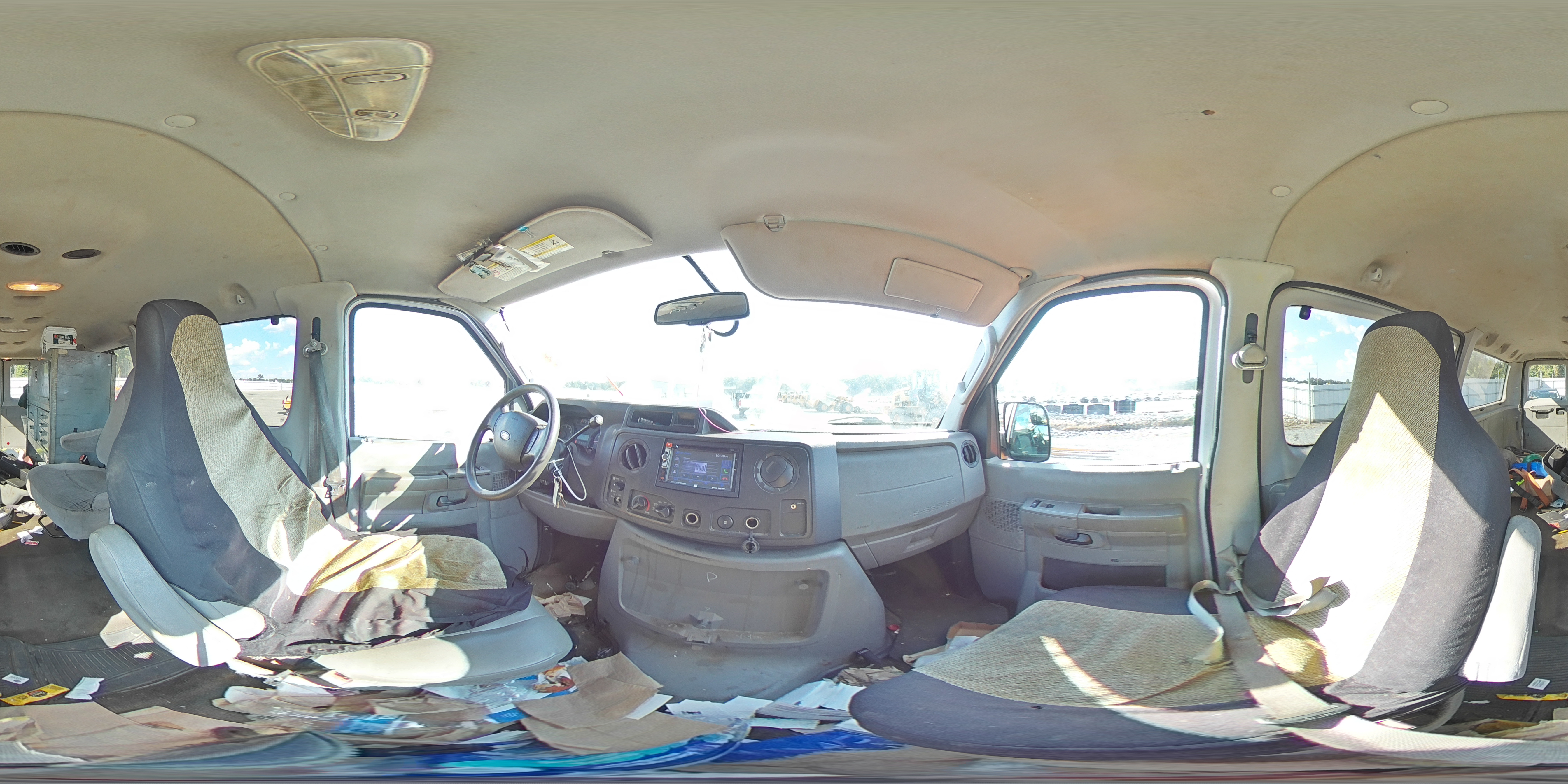 2012 Ford Econoline E350 Super Duty Wagon VIN: 1FBNE3BL8CDA86210 Lot: 81590615