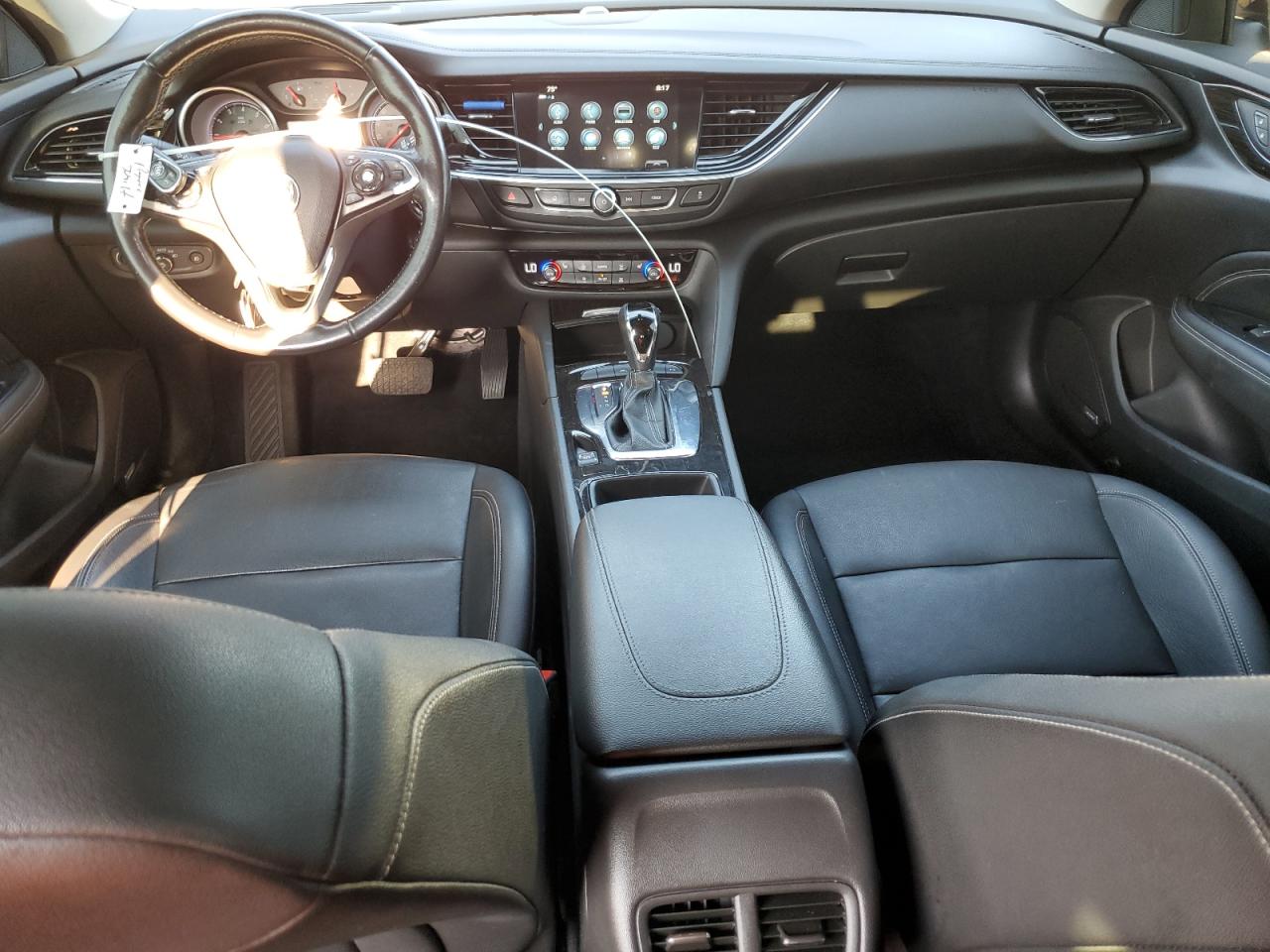 2018 Buick Regal Essence VIN: W04GP6SX7J1121590 Lot: 80813775