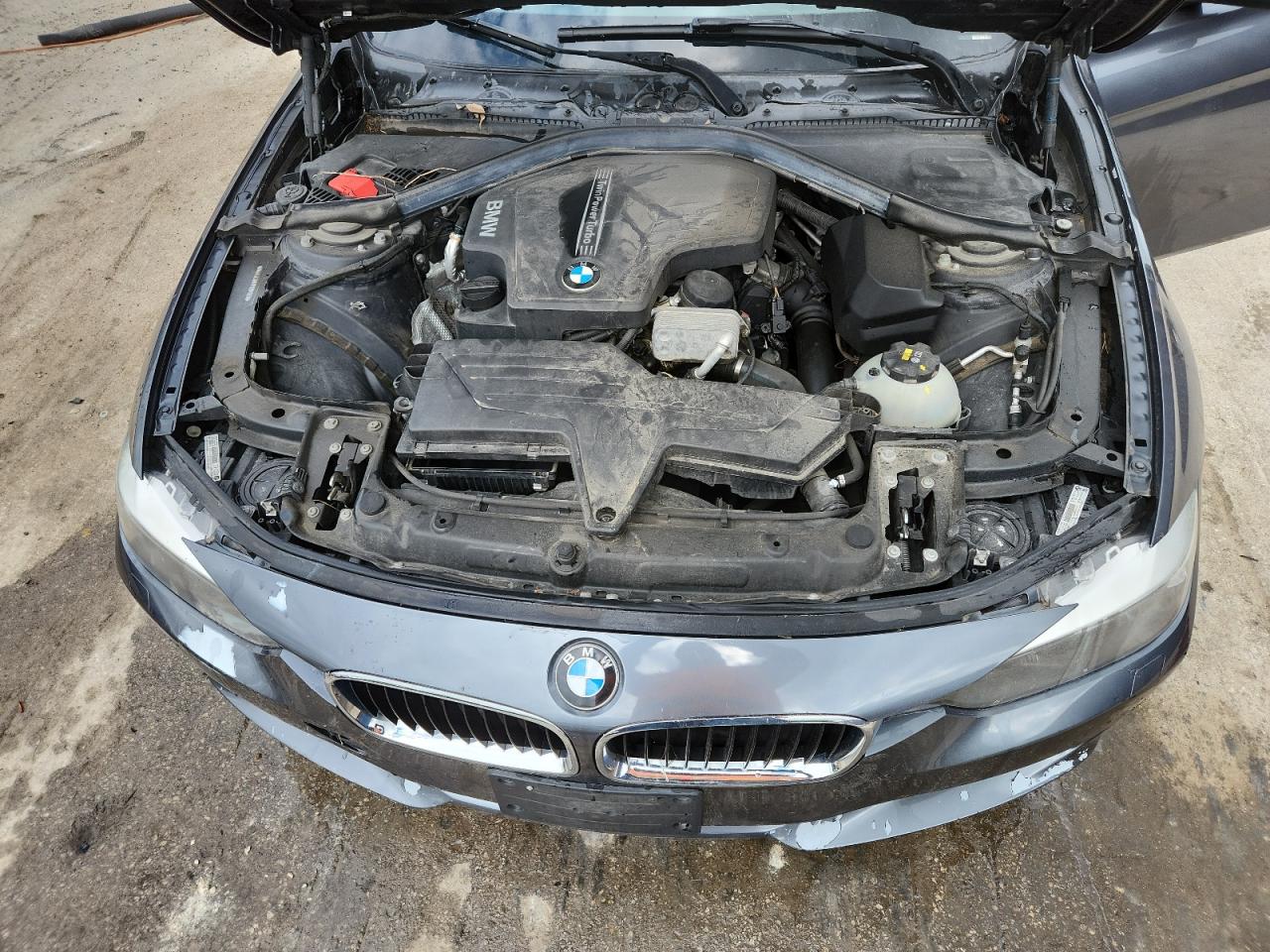 2015 BMW 320 I xDrive VIN: WBA3C3C57FK201563 Lot: 70628495