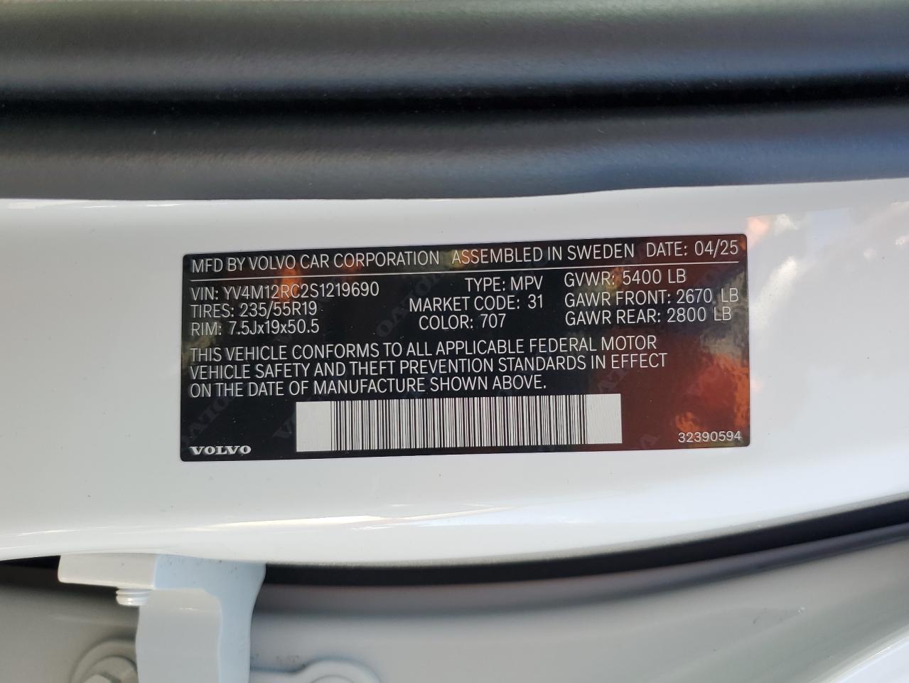 2025 Volvo Xc60 Plus VIN: YV4M12RC2S1219690 Lot: 81719625