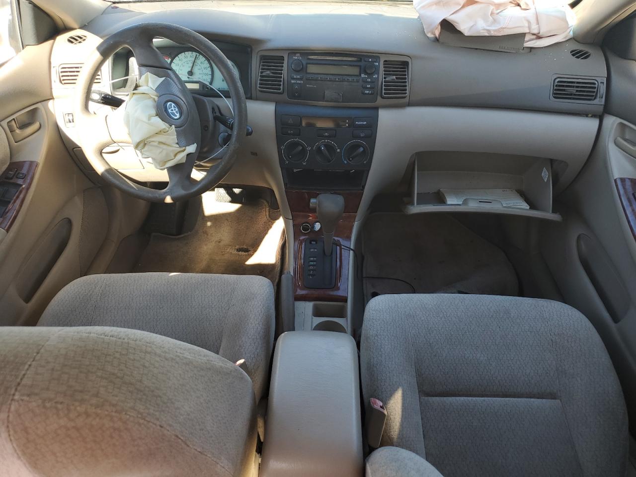 2004 Toyota Corolla Ce VIN: 1NXBR32E94Z245821 Lot: 82157565