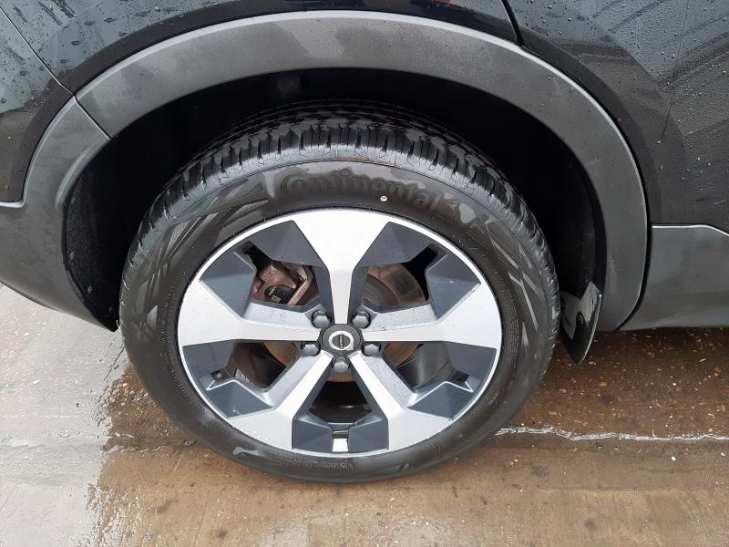 2024 VOLVO XC40 + B3 MHEV AUTO 