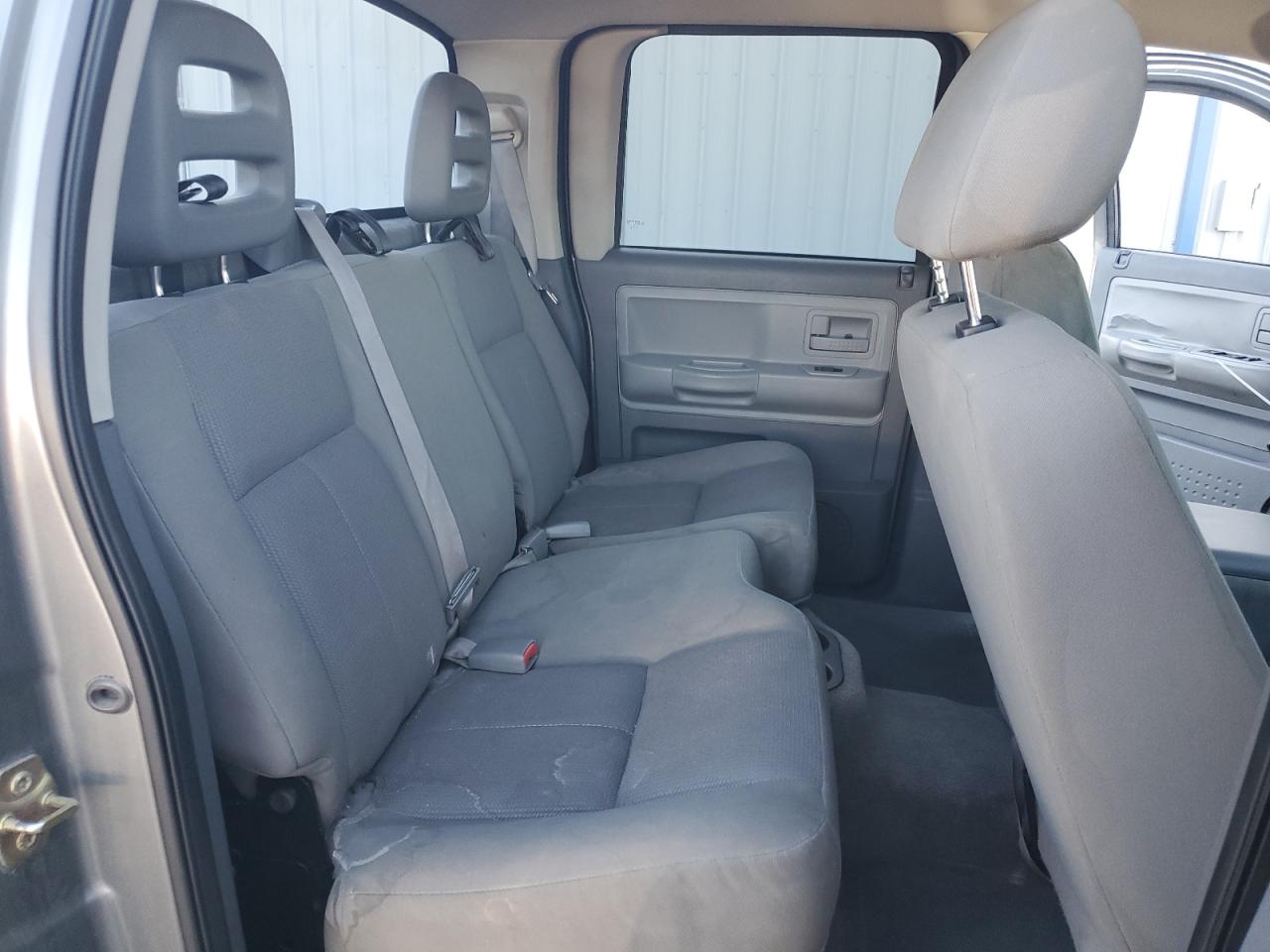 2006 Dodge Dakota Quad Slt VIN: 1D7HE48N56S556321 Lot: 84649575