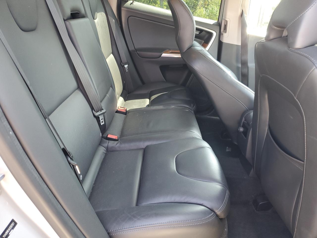 2017 Volvo Xc60 T6 Inscription VIN: YV449MRU4H2097821 Lot: 71150415