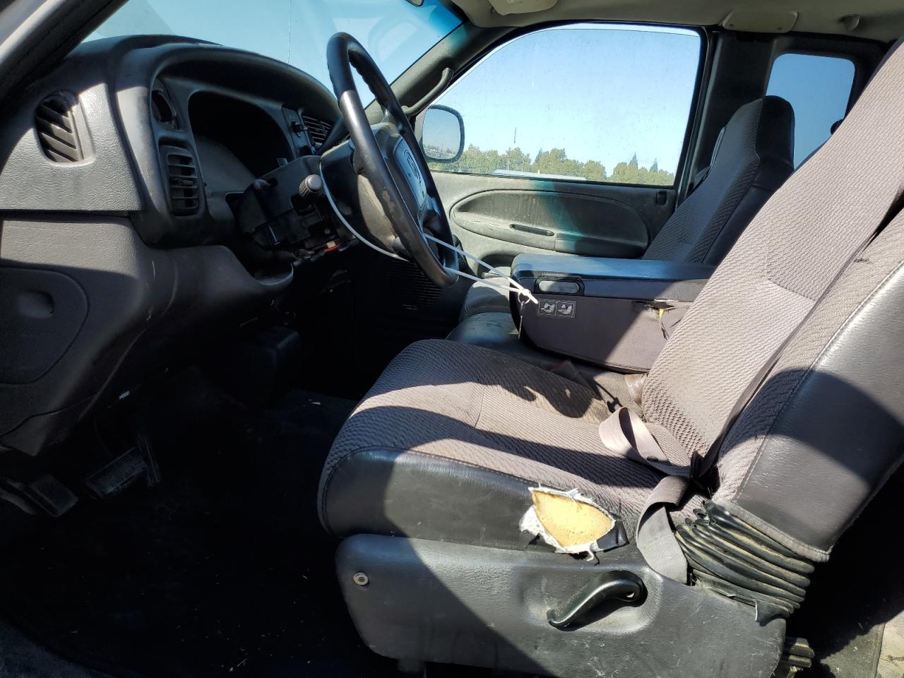 2001 Dodge Ram 2500 VIN: 1B7KC23Z91J607872 Lot: 82150135