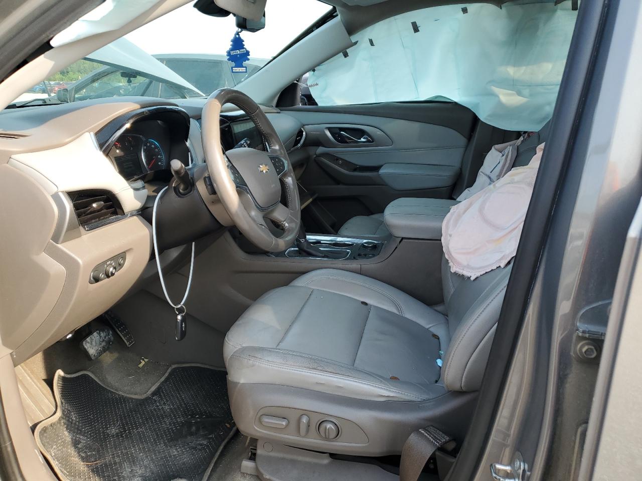 2018 Chevrolet Traverse Lt VIN: 1GNEVHKW3JJ266669 Lot: 71492225