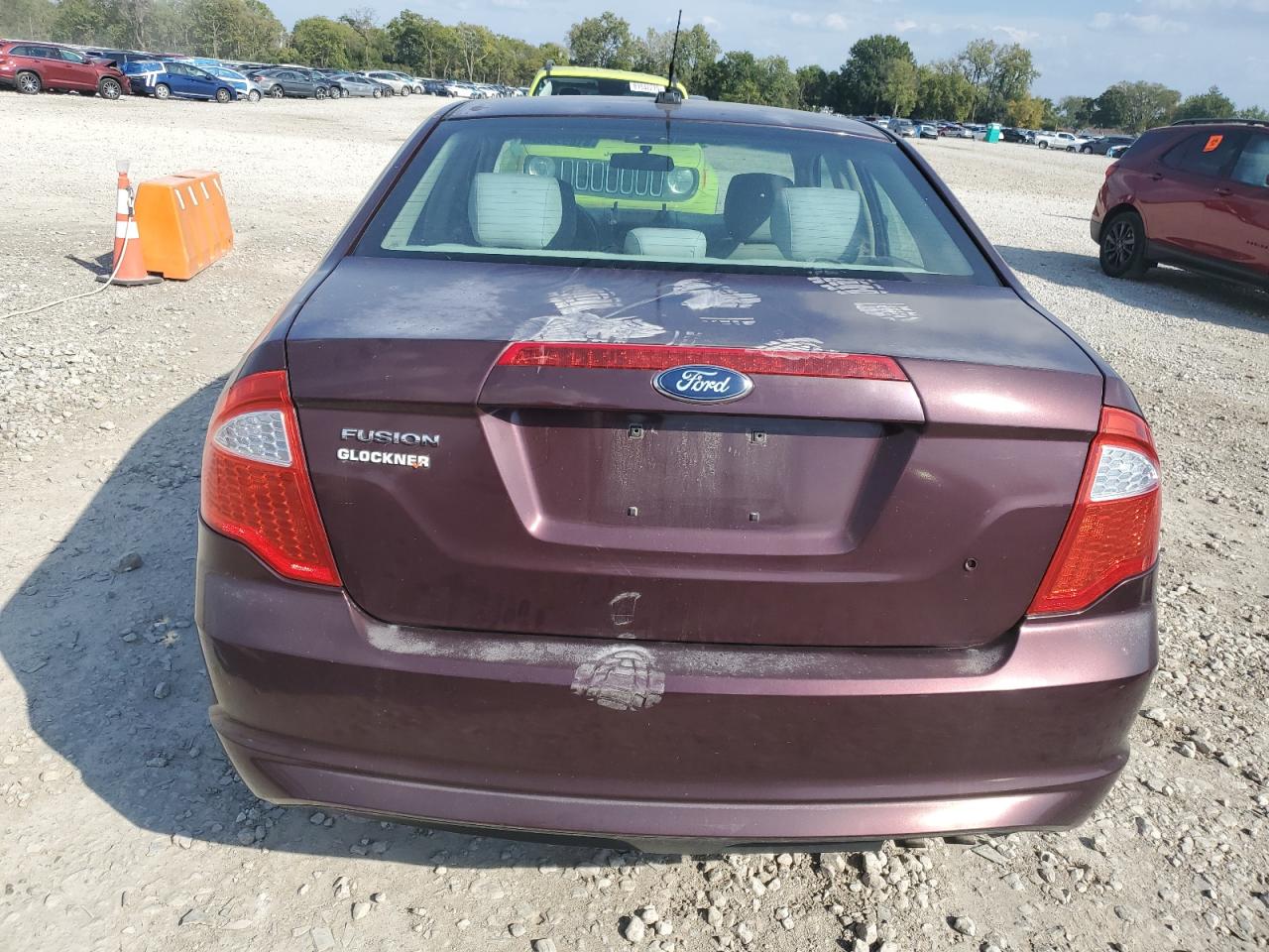 2011 Ford Fusion S VIN: 3FAHP0GA8BR298576 Lot: 81899885
