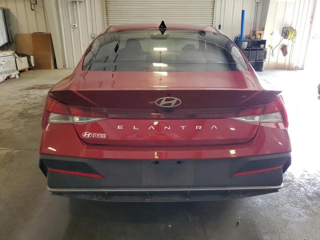  HYUNDAI ELANTRA 2024 Красный