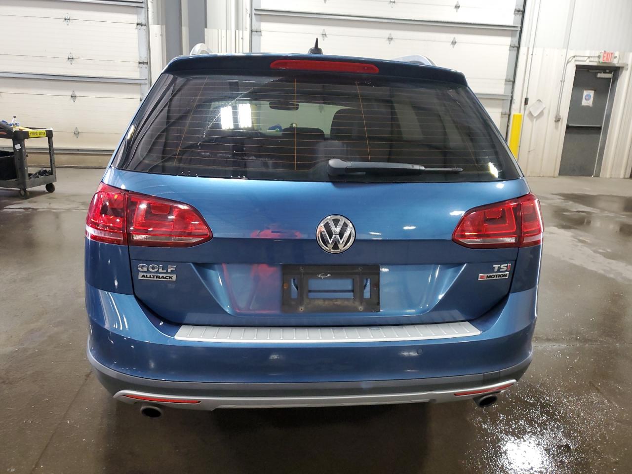 2017 Volkswagen Golf Alltrack S VIN: 3VWH17AU0HM530064 Lot: 71257515