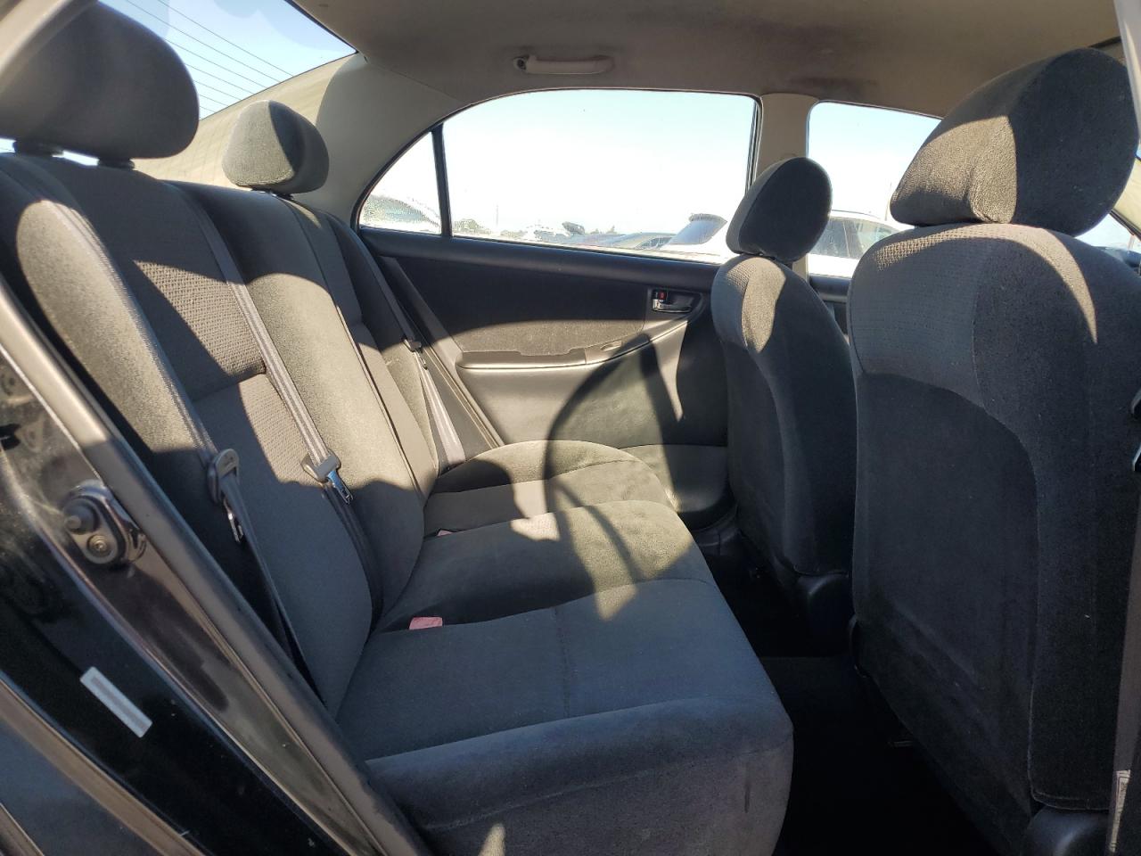 2004 Toyota Corolla Ce VIN: 1NXBR32E54Z230829 Lot: 80618985