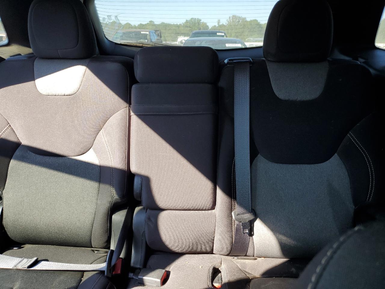 2016 Jeep Cherokee Sport VIN: 1C4PJLAB9GW281803 Lot: 80334305