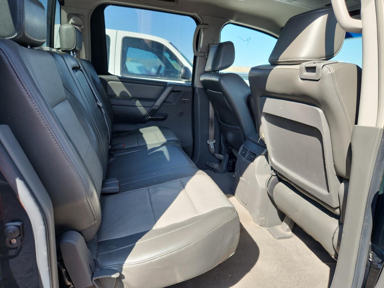 2005 Nissan Titan Xe VIN: 1N6AA07B95N565671 Lot: 80741025