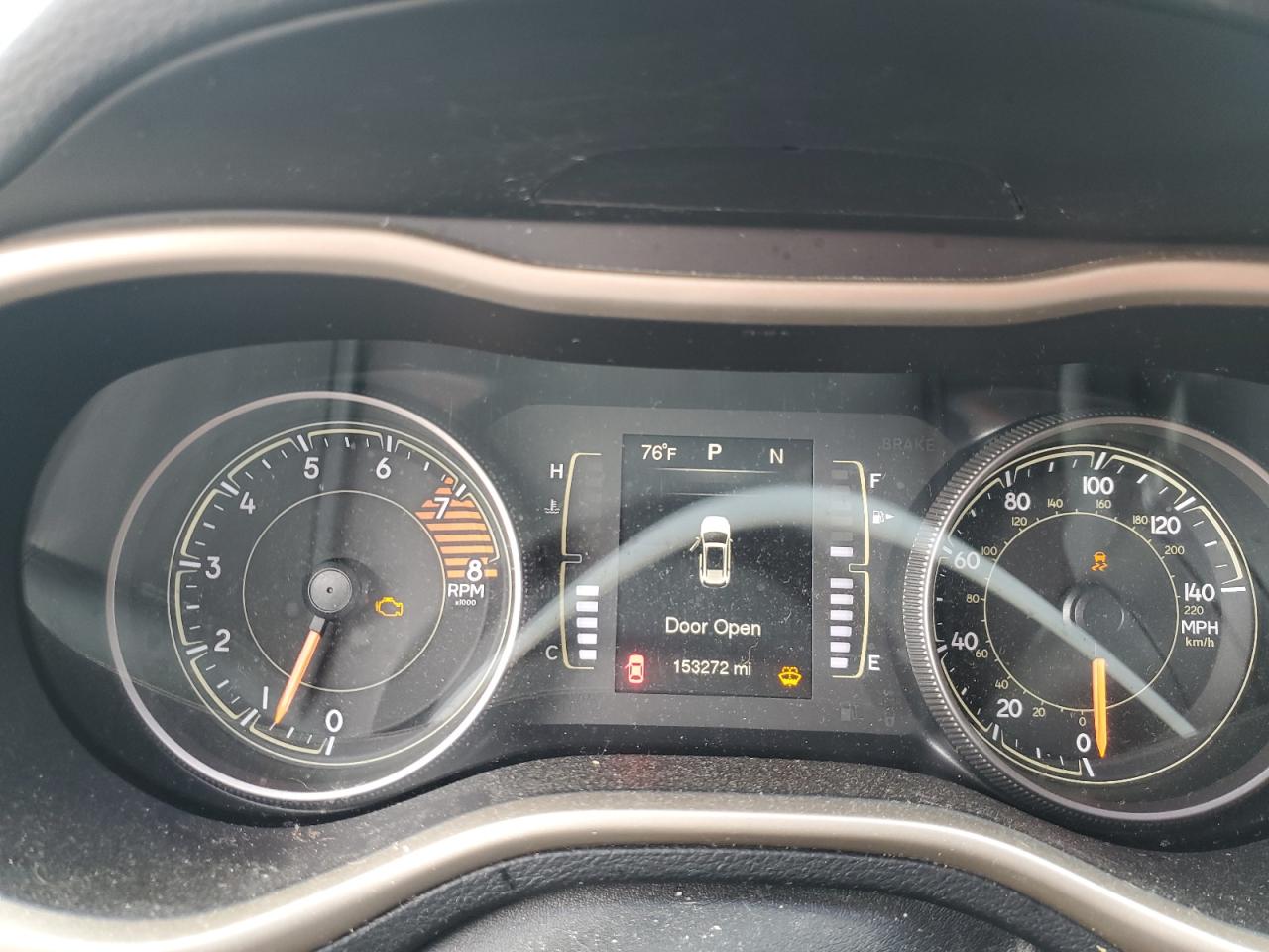 2016 Jeep Cherokee Latitude VIN: 1C4PJLCS4GW363726 Lot: 84418705