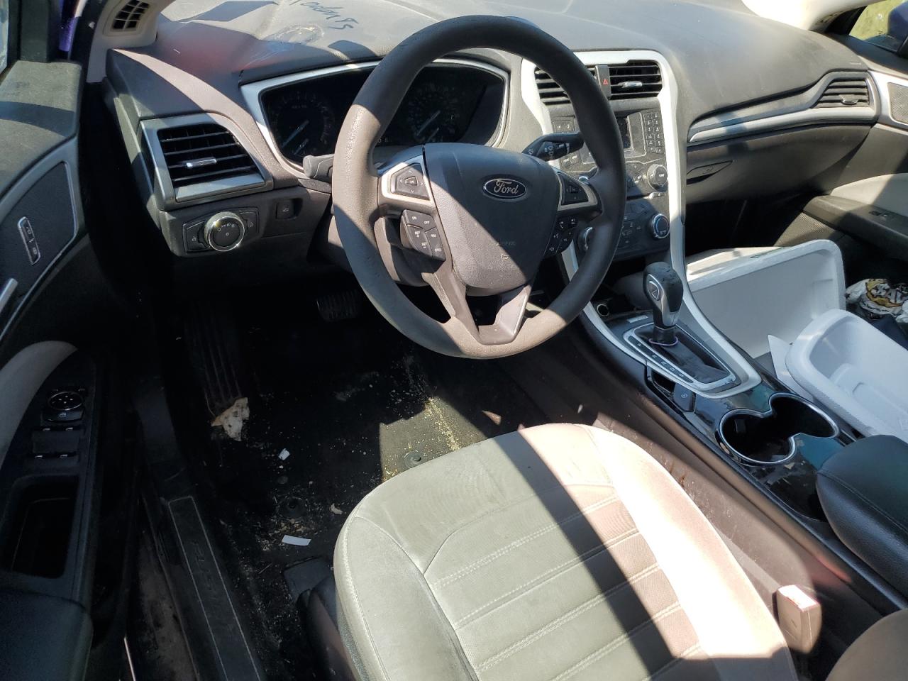 2014 Ford Fusion S VIN: 1FA6P0G71E5398893 Lot: 71392605