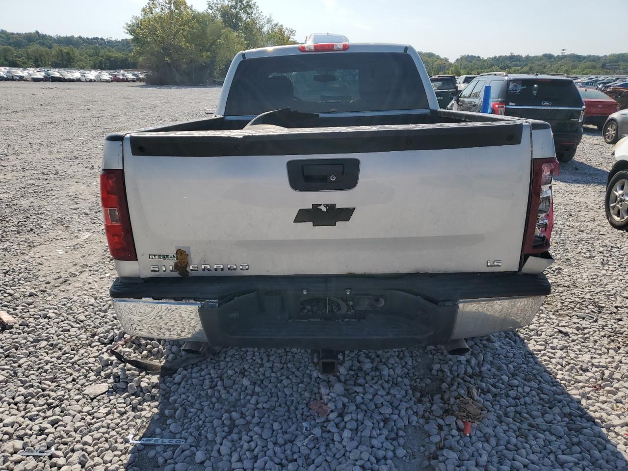 2011 Chevrolet Silverado K1500 Ls VIN: 1GCRKREA1BZ400994 Lot: 71784035