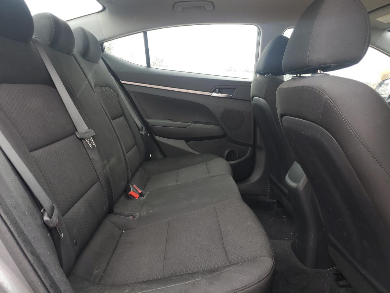 2019 Hyundai Elantra Se VIN: 5NPD74LFXKH488724 Lot: 84630175