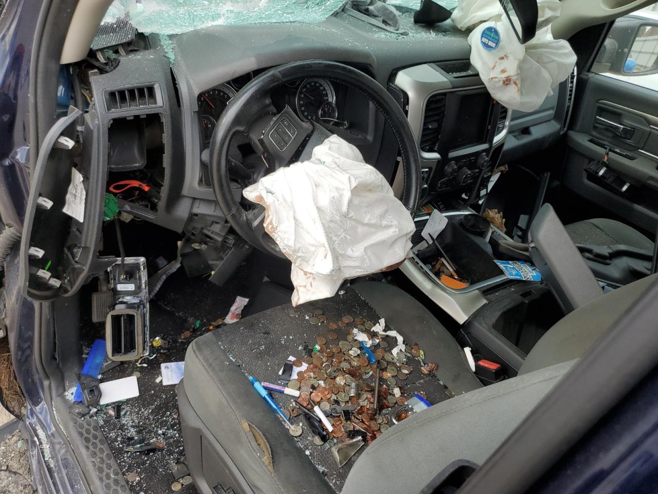 2015 Ram 1500 Slt VIN: 1C6RR7GT2FS778164 Lot: 83794645